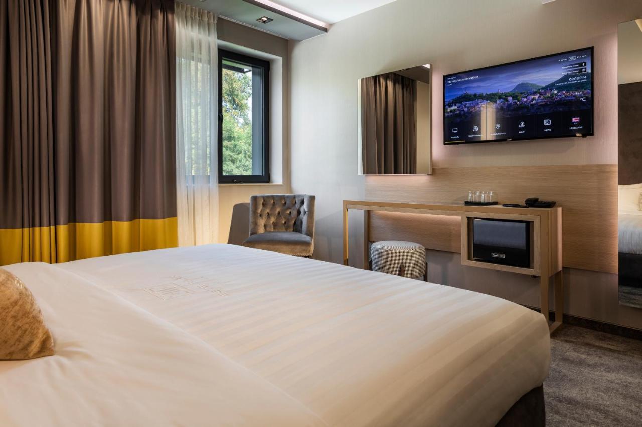 -- Este Park Hotel -- Part Of Urban Chic Luxury Design Hotels - Parking & Compliments - Next To Shopping & Dining Mall Plovdiv Exteriör bild