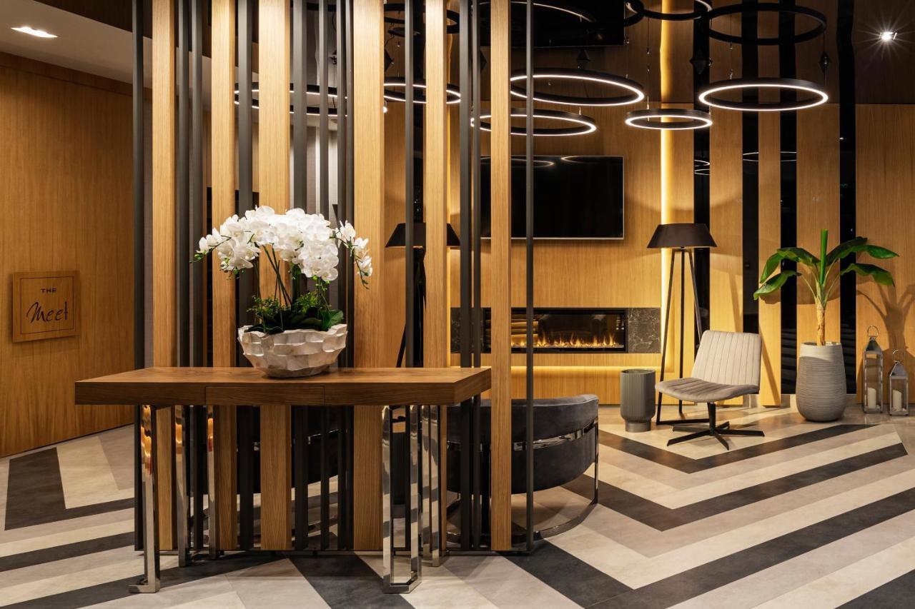 -- Este Park Hotel -- Part Of Urban Chic Luxury Design Hotels - Parking & Compliments - Next To Shopping & Dining Mall Plovdiv Exteriör bild
