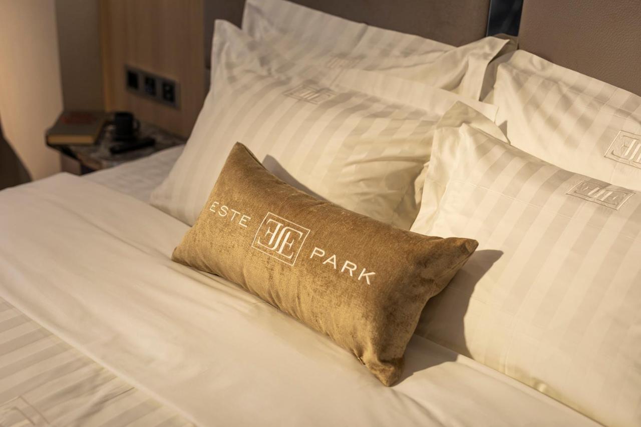 -- Este Park Hotel -- Part Of Urban Chic Luxury Design Hotels - Parking & Compliments - Next To Shopping & Dining Mall Plovdiv Exteriör bild
